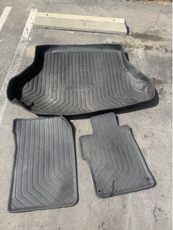 Honda Civic Official floor mats along with Cabin floor mat