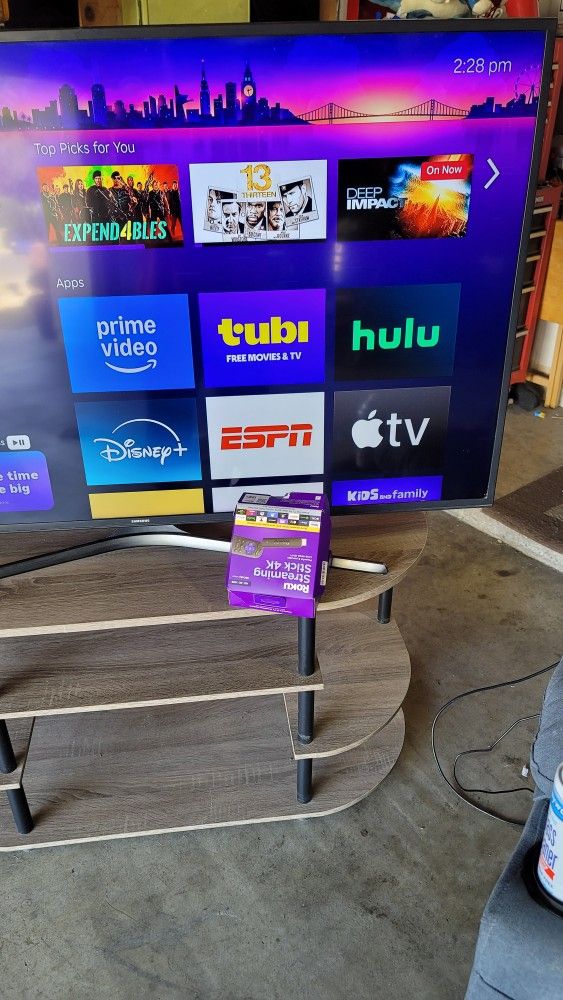 55" Samsung Smart Tv With New Tv Stand Today Only Firm Price 