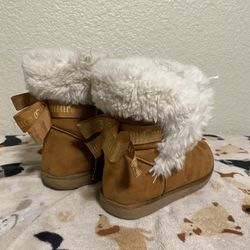 Juicy Couture Furry Ugg Like Boots