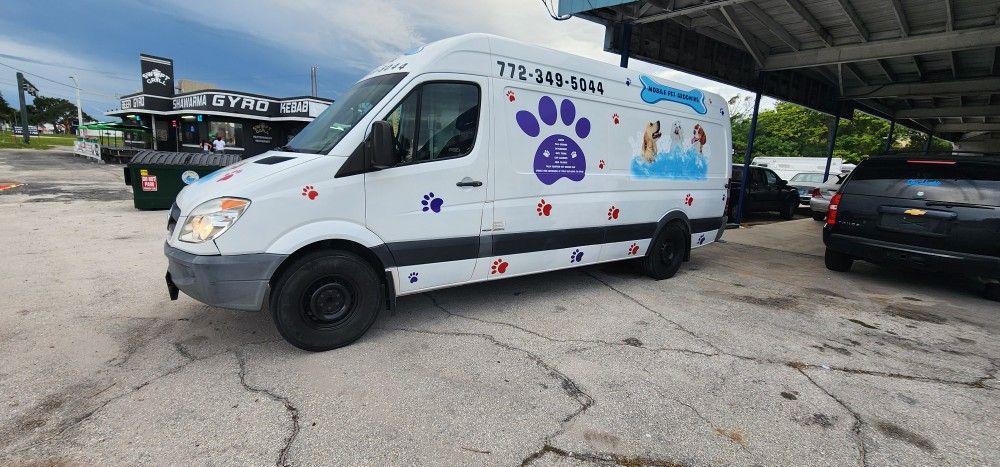 2012 Mercedes-Benz Sprinter Van