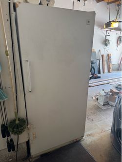 Free GE Freezer single door USED