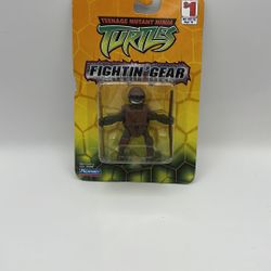 Teenage Mutant Ninja Turtles FIGHTIN GEAR Donatello Miniature 2" TMNT 2004. Cardboard side & back have minor damage see pics 
