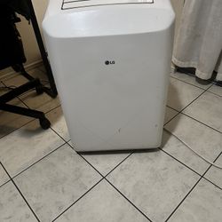 LG Portable Air Conditioner 