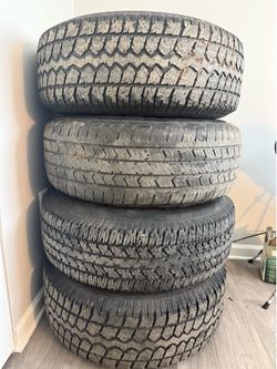 4 XD Series Rims + 265/75R16 Tires – Good Tread