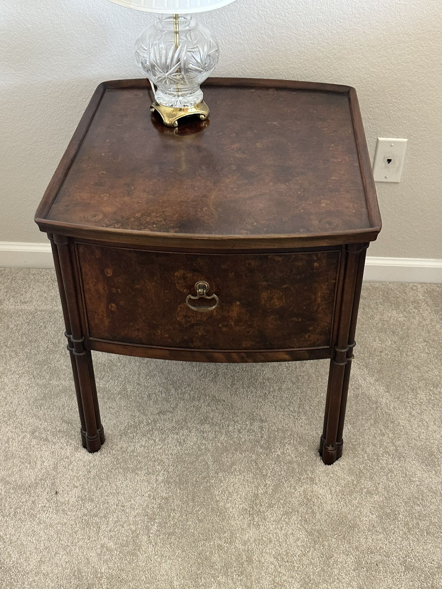 End Table / Night Stand