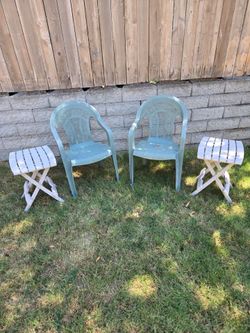 2 patio chairs & side tables