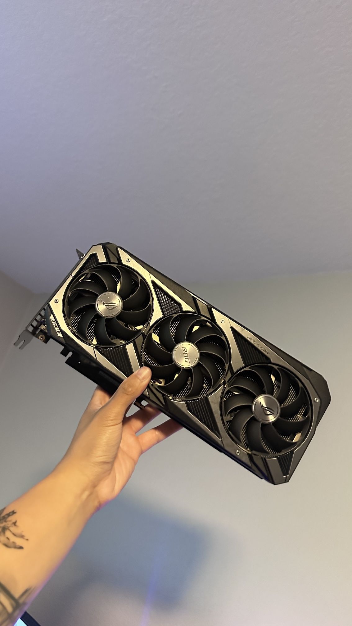 ASUS Rog RTX 3060 12gb
