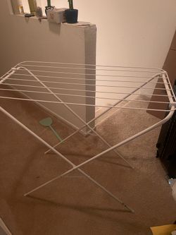 folding clothes rack