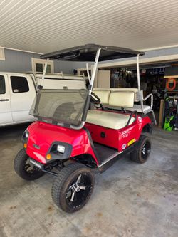 2000 Yamaha Golf Cart with  New 48V Lithium Battery