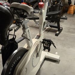 Echelon EX-3 Smart Connect Exercise Bike