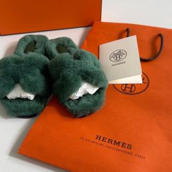 Hermés Oran Sandals - Green Fur