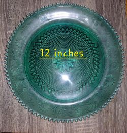 Tiara glass saw serving plate