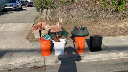 Pavers buckets cross cut shredder