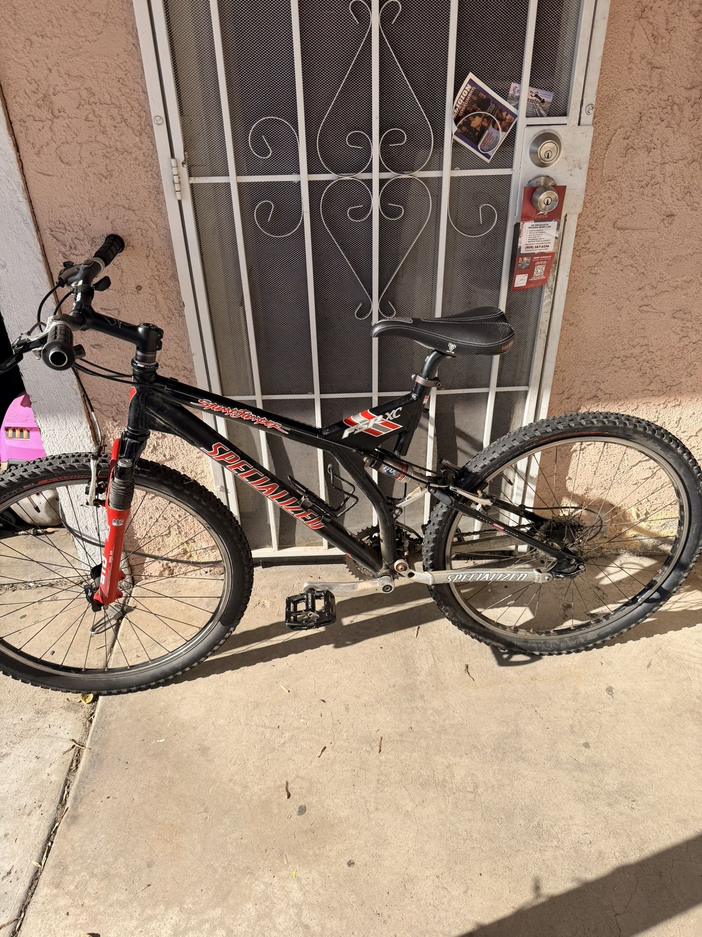 Specialized Stumpjumper Mountain Bike