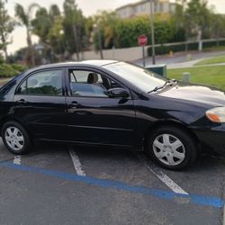2006 Toyota Corolla Título Limpio En Mano AC Frío Y Caliente Motor Transmisión En Mano Llantas Nuevas 
