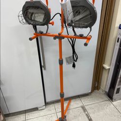 HDX — 1200-Watt Halogen Tripod Work Light