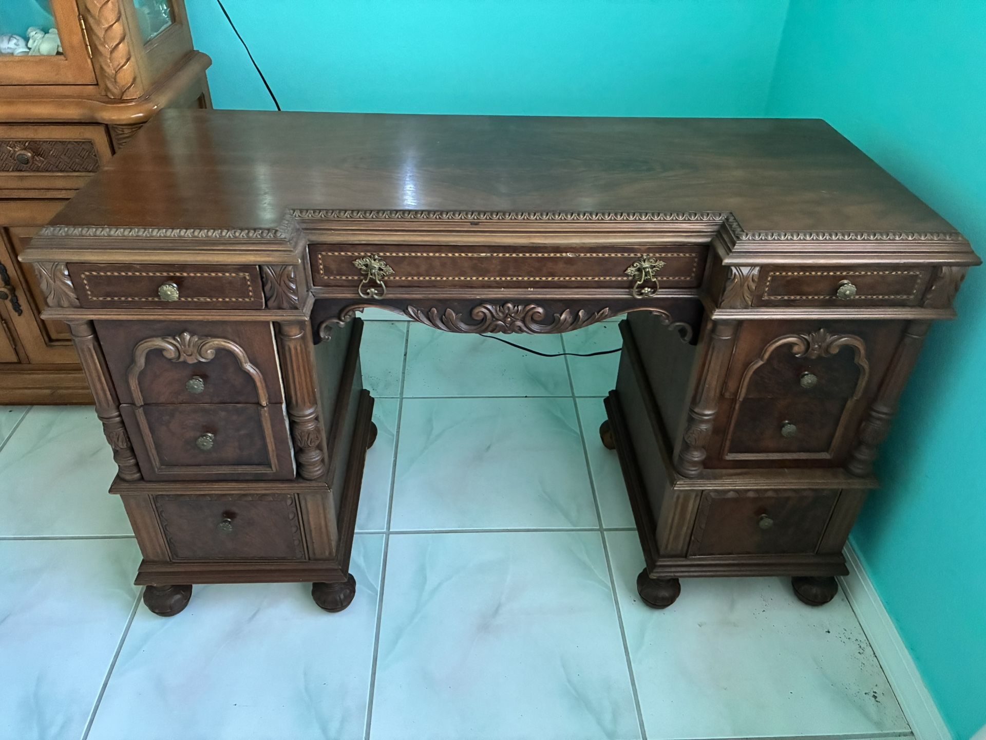 Antique desk Excellent Condition All Drawers Functional
