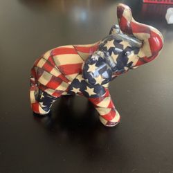 La vie Ceramic Elephant Red White and Blue