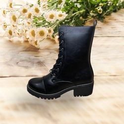 combat boots for women's