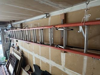 24” Ft Ladder