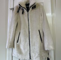 Gorgeous Karl Lagerfield Faux Fur Coat,XS,NWT