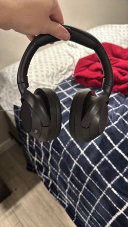 sony ult noise cancellation headphones