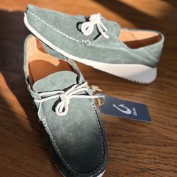 OluKai Ka'a Moss Green Suede Leather Loafer Men’s Size 9.5