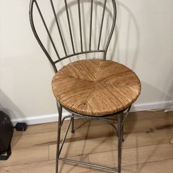 3 Free bar stools
