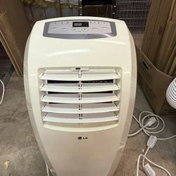 LG - 10,000 BTU Portable Air Conditioner with remote