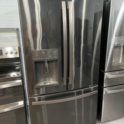 ✨ GE Black Stainless 3-Door Refrigerator ✨