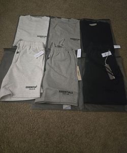 Essentials set