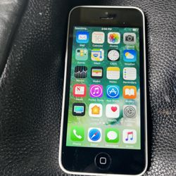 iPhone 5c 32gb unlocked for any carrier 