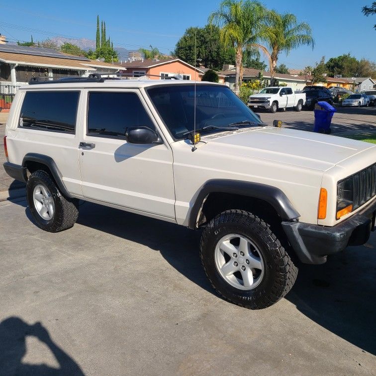 1999 Jeep XJ 4X4