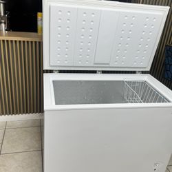 Chest Freezer 