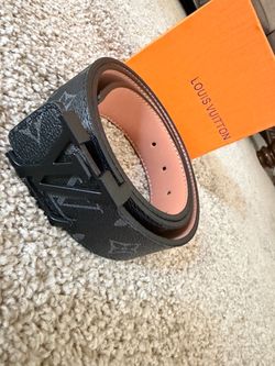 Louis Vuitton Men’s belt