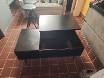 Table With Pop Up Platform
