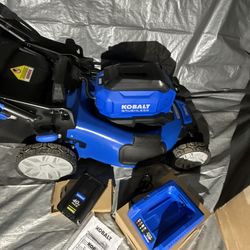 KOBALT 40 Volt Self Propelled Battery Operated Lawn Mower With Charger And Battery