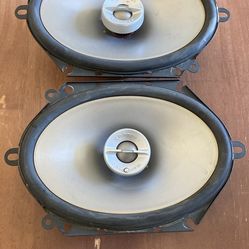 Speakers infinity & pyramid