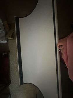 Projector screen