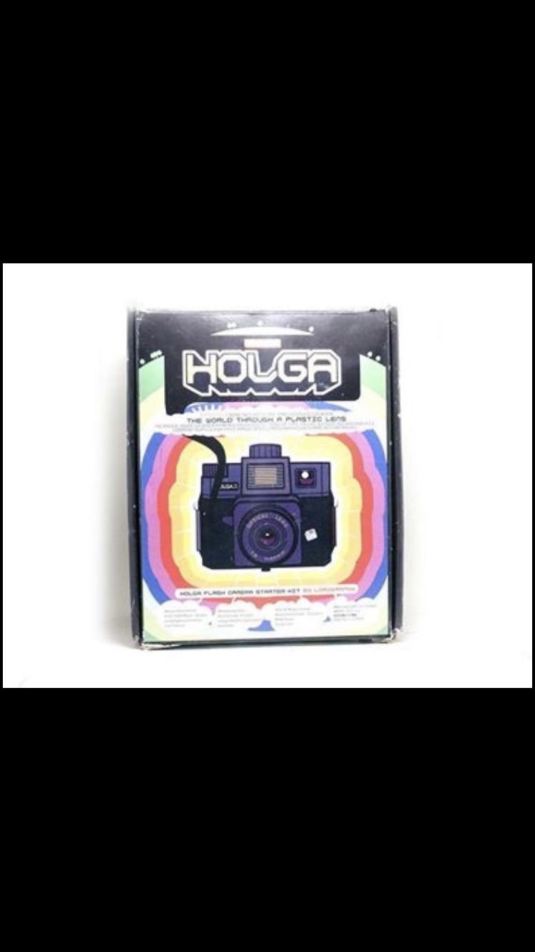 Holga 120CFN 6x6 Medium Format - Vintage Film - 120mm point shoot camera