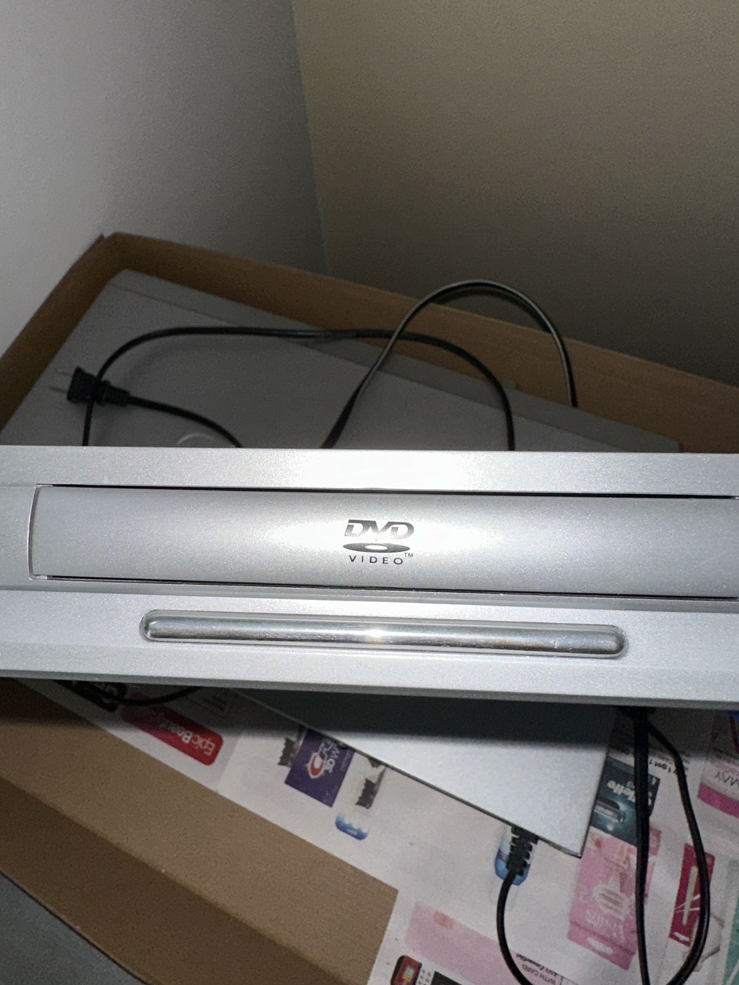Citizen DVD player W/ Remote