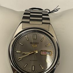 **new**Seiko 5 Automatic Watch