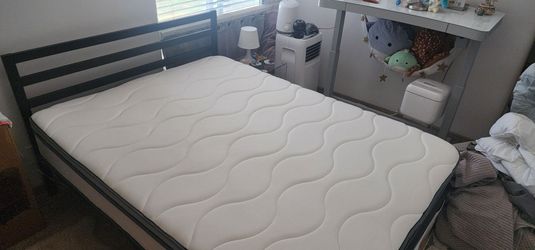 Queen Sized Black Metal Bed Frame and Weekender Mattress