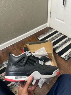 Jordan 4s