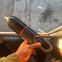 Portable Vacuum 