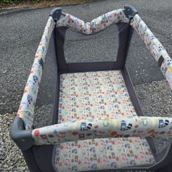 Baby Play Crib