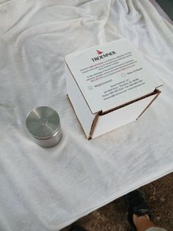 TROEMNER. 1 Kg. Weight 