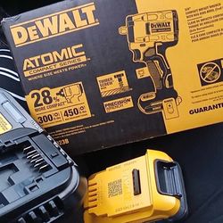 3/8 Dewalt Impact W Charger & Battery
