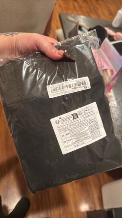 Size l-xxl unopened fleece leggings