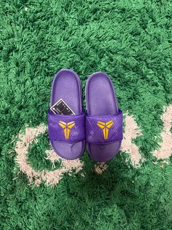 Nike Kobe Offcourt Slide Purple University Gold